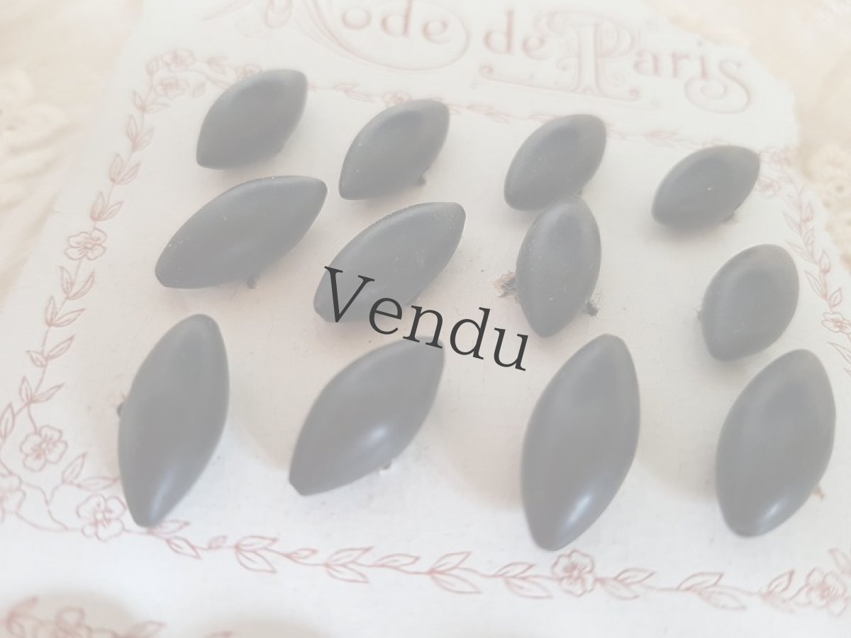 画像5: フランスアンティーク　1900年前後 コロゾボタンシート 16ｍｍ (5)