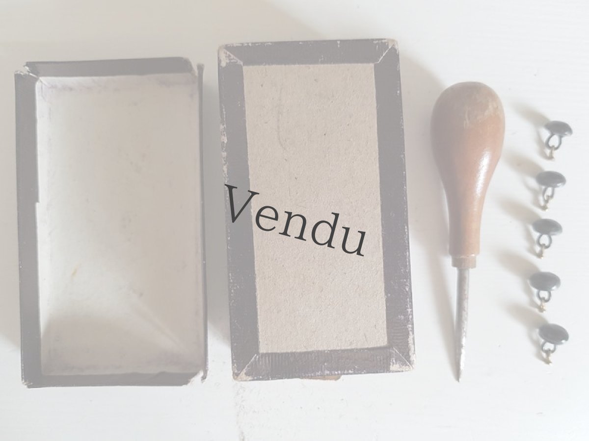 画像6: フランスアンティーク　1900年前後　箱入り専用工具つきブーツ用ボタン (6)