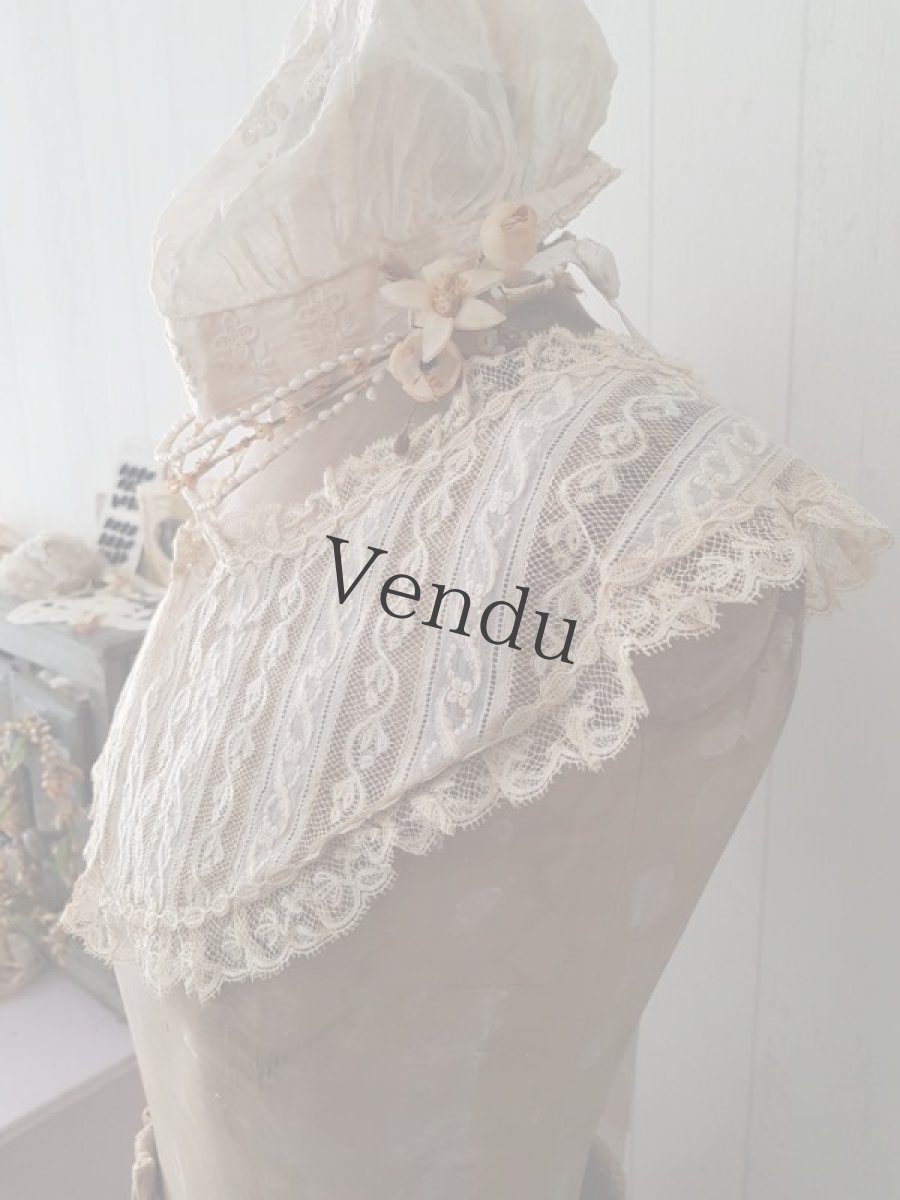 画像4: フランスアンティーク 1900年代頃　胸元レースパーツ白糸刺繍とヴァレンシエンヌレース (4)