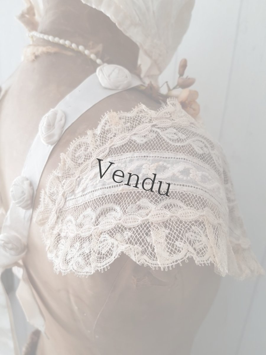 画像6: フランスアンティーク 1900年代頃　胸元レースパーツ白糸刺繍とヴァレンシエンヌレース (6)