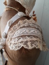 画像6: フランスアンティーク 1900年代頃　胸元レースパーツ白糸刺繍とヴァレンシエンヌレース (6)