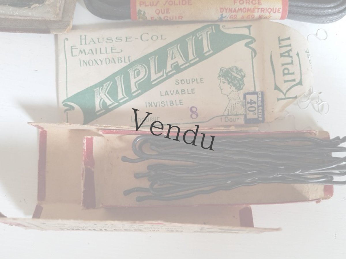 画像9: フランスアンティーク　AU BON MARCHE PARISの箱入りブロカントセット  (9)