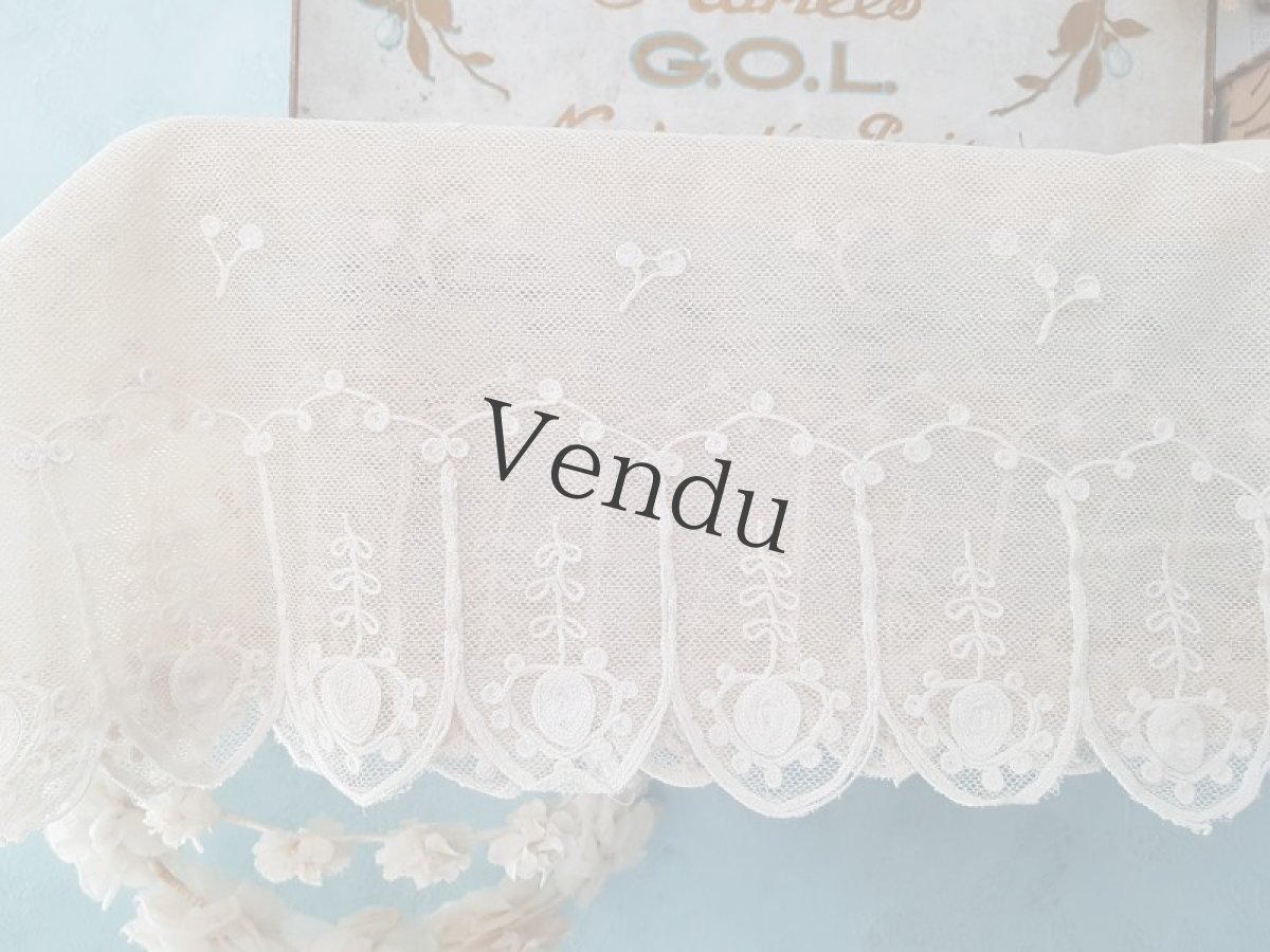 画像6: フランスアンティーク　コ－ネリー刺繍のチュールレース 277cm (6)