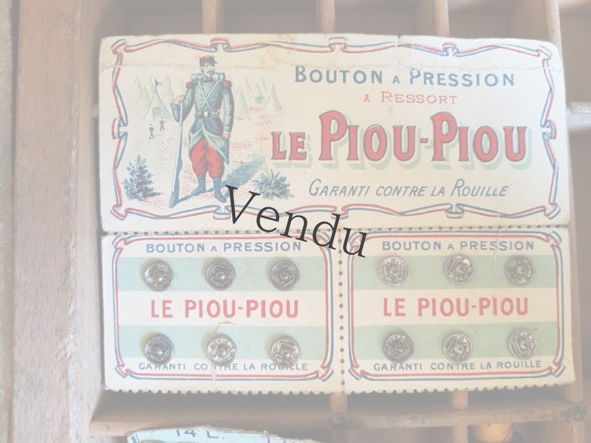 画像5: フランスアンティーク　AU BON MARCHE PARISの箱入りブロカントセット  (5)