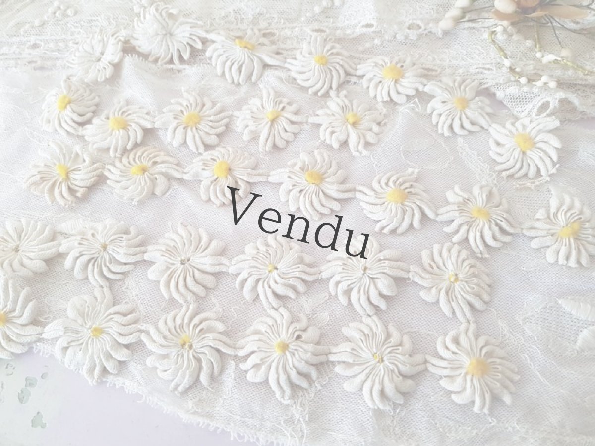 画像5: フランスアンティーク　布花マルグリットのガーランド (5)