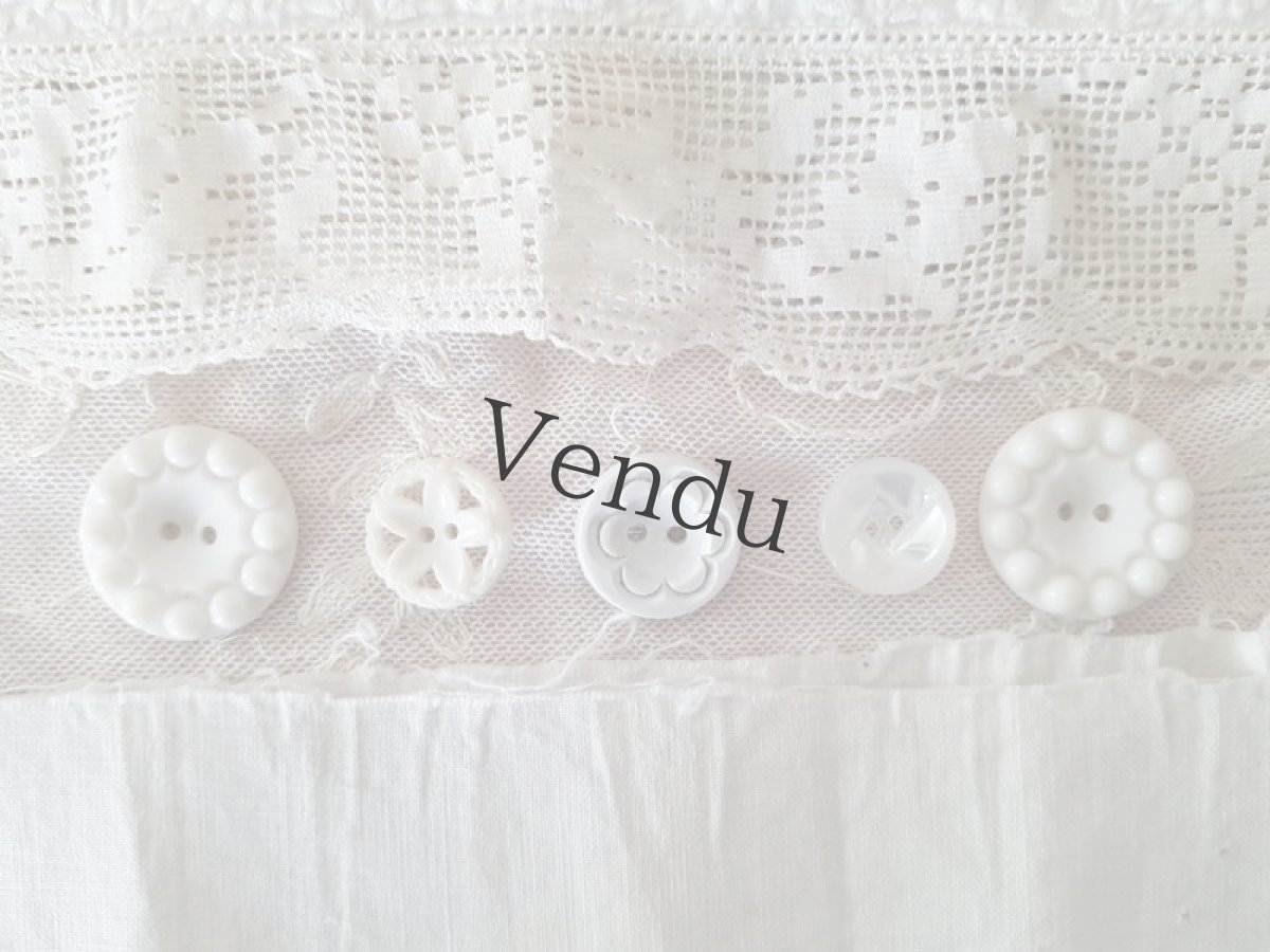 画像2: フランスアンティーク　レースとボタンのセット Blanc A (2)