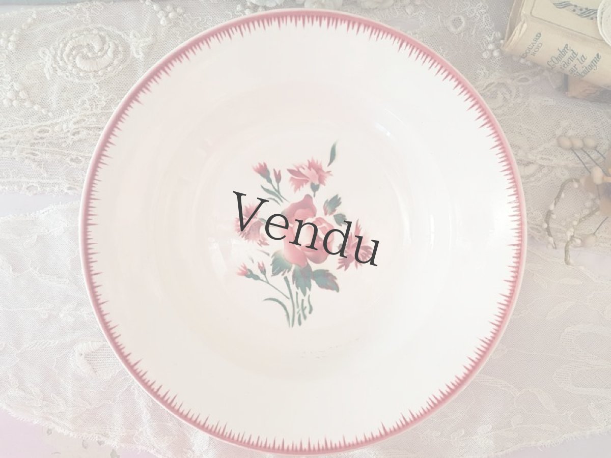 画像2: フランスアンティーク　ディゴアン サルグミンヌ　ばらとカーネーションのお皿２枚セット (2)