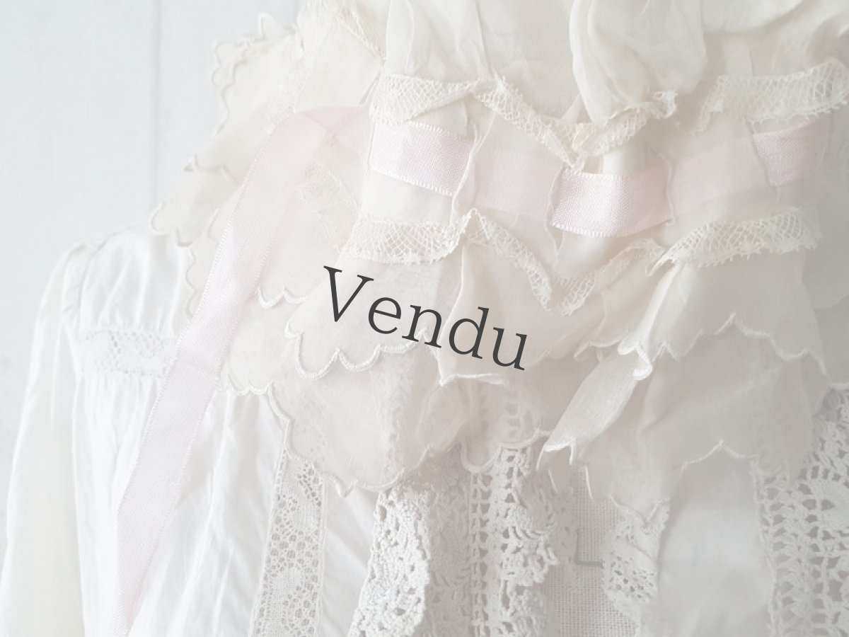 画像8: フランスアンティーク　1900年代　白糸刺繍リネンローン地のボネ (8)