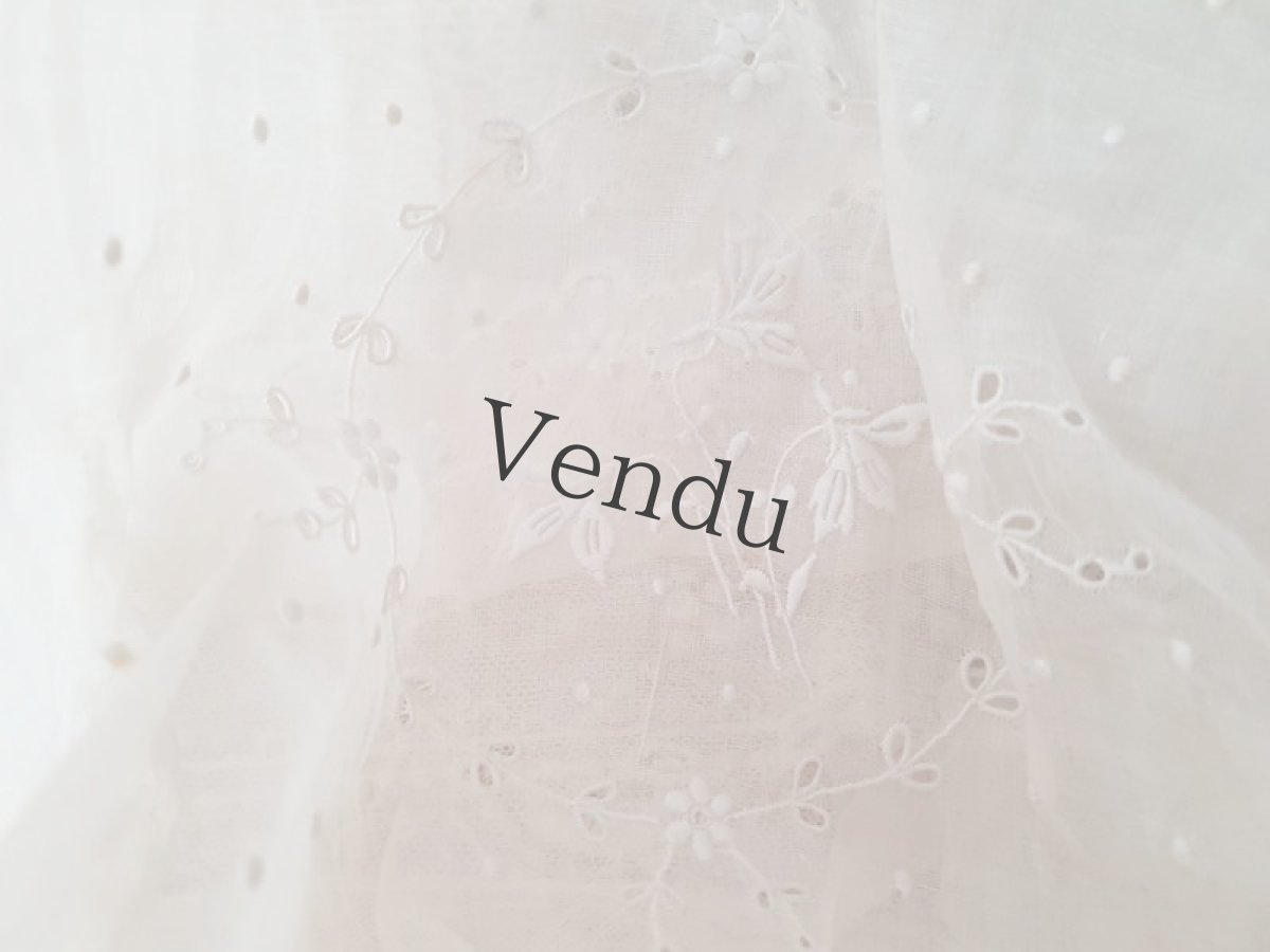 画像5: フランスアンティーク　1900年代　白糸刺繍リネンローン地のボネ (5)