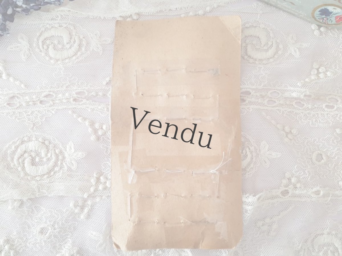 画像4: フランスアンティーク　1920年代 木製ボタンシート 12mm (4)