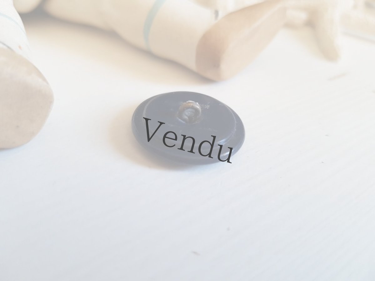 画像3: フランスヴィンテージ　ポンポンルージュのボタン22mm (3)