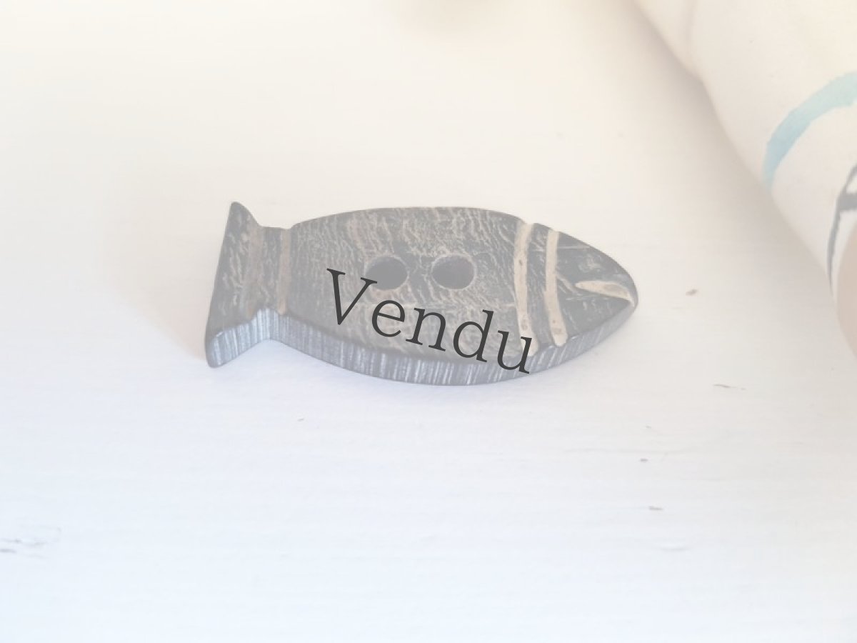 画像3: フランスヴィンテージ　木製お魚ボタン 35mm (3)