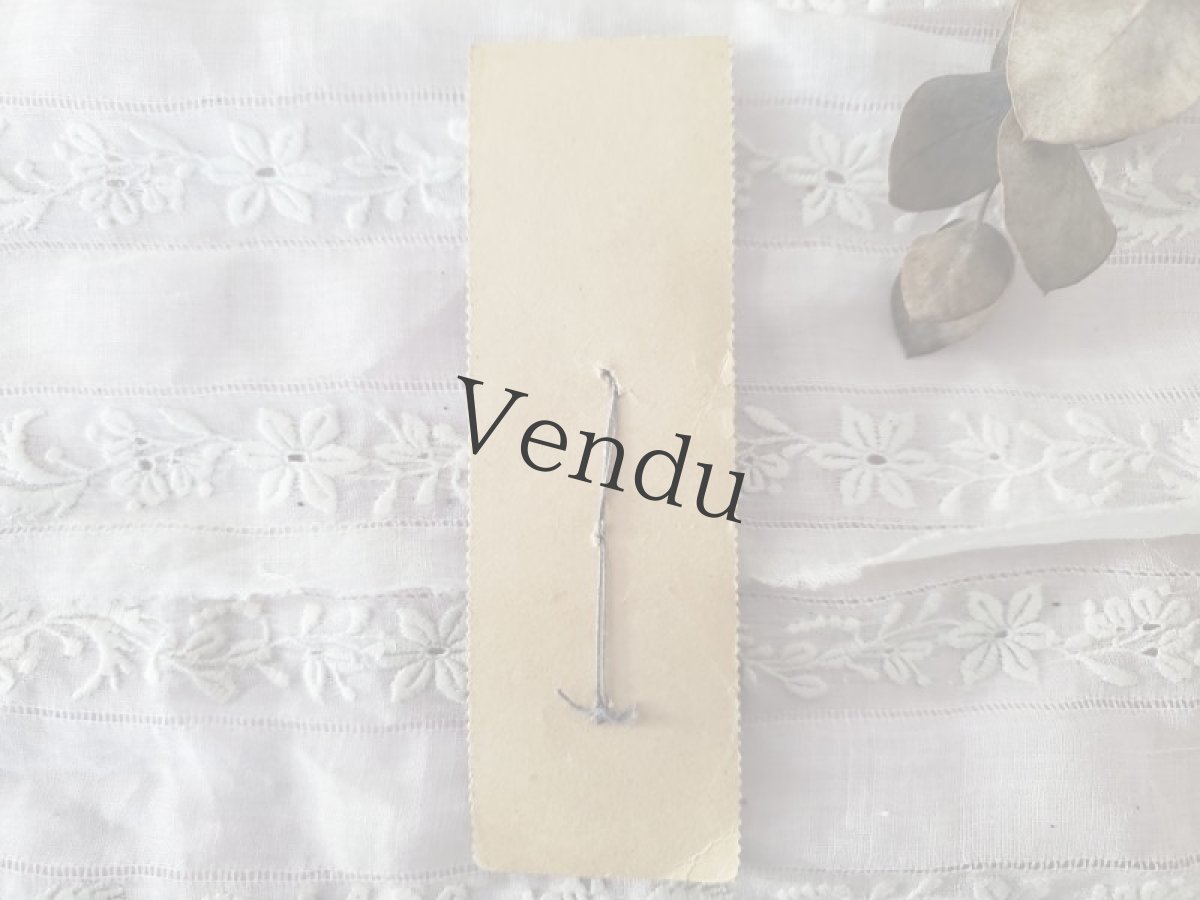 画像5: フランスヴィンテージ　クローバーの陶器ボタンシート 18mm (5)