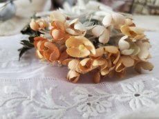 画像4: フランスアンティーク　布花コサージュ (4)