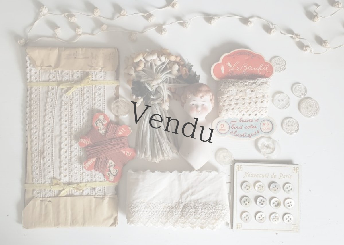 画像8: 【HOLD】フランスヴィンテージ　ルーサイトボタンアソート 9個 (8)