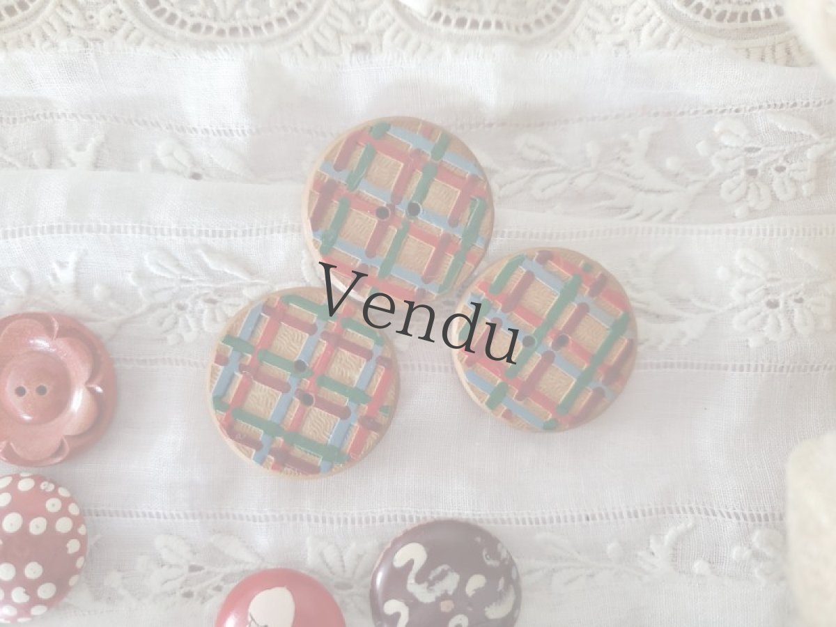 画像2: フランス 1930-50年 木製ボタン チェック柄 3個セット 27mm (2)