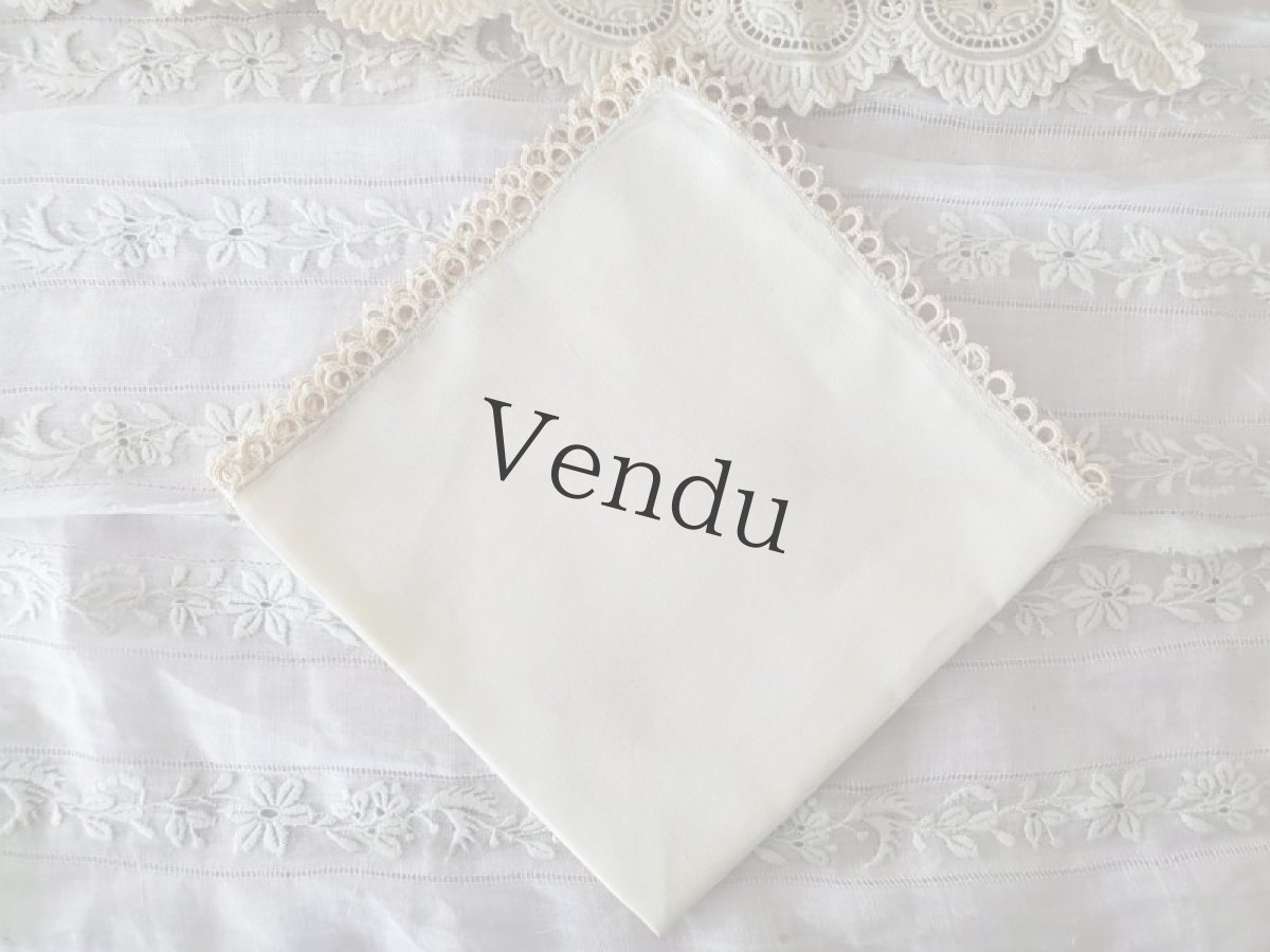 画像3: フランスヴィンテージ　JBイニシャル刺繍入りハンカチ (3)