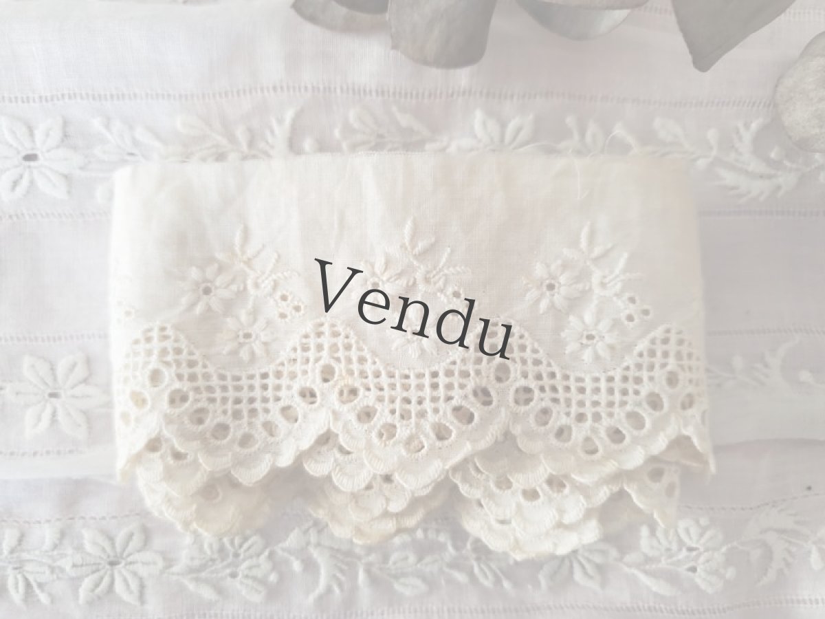 画像4: フランスアンティーク　白糸刺繍スカラップレース 95cm〜 (4)