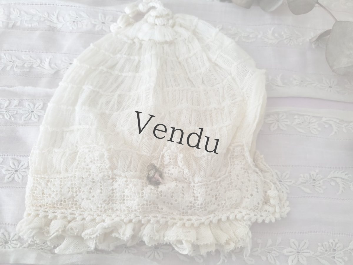 画像7: フランスアンティーク　ぽんぽんつきチュールレースのちいさなボネ (7)