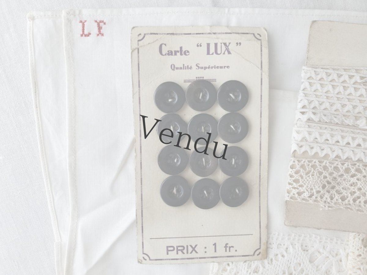 画像9: フランス蚤の市　端切れレースセット　ボタンつき A (9)