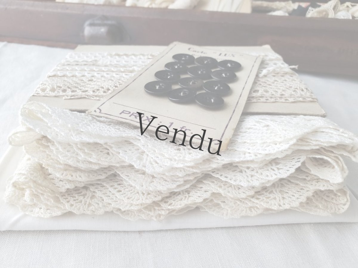 画像11: フランス蚤の市　端切れレースセット　ボタンつき A (11)