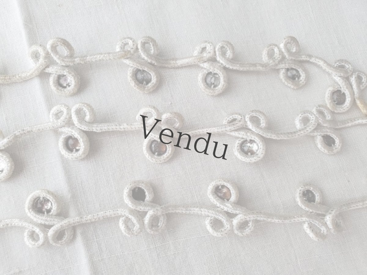 画像4: フランス蚤の市　ストラスつきのぐるぐるトリム (4)