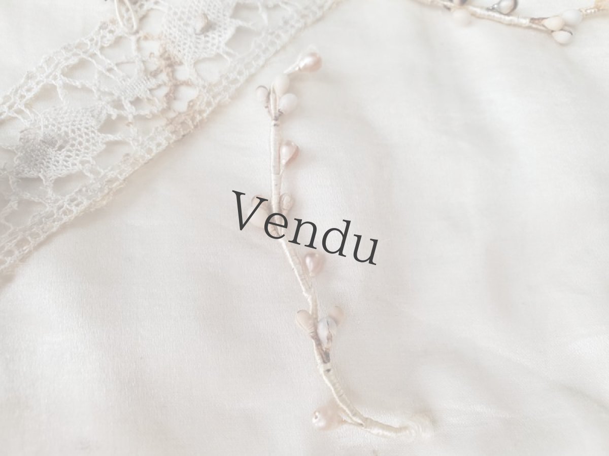 画像5: フランスアンティーク　Aux Galeries Lafayette ワックスフラワー 蕾のガーランド (5)