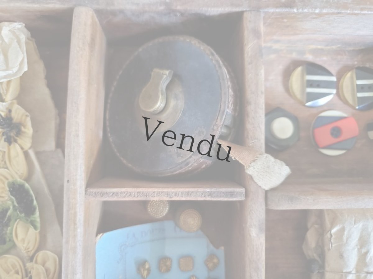 画像10: フランスアンティーク　革製手巻きメジャー (10)