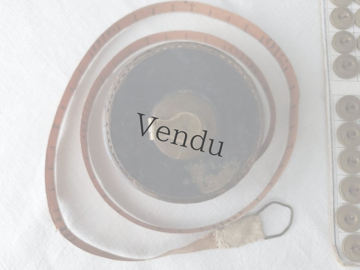 画像2: フランスアンティーク　革製手巻きメジャー (2)