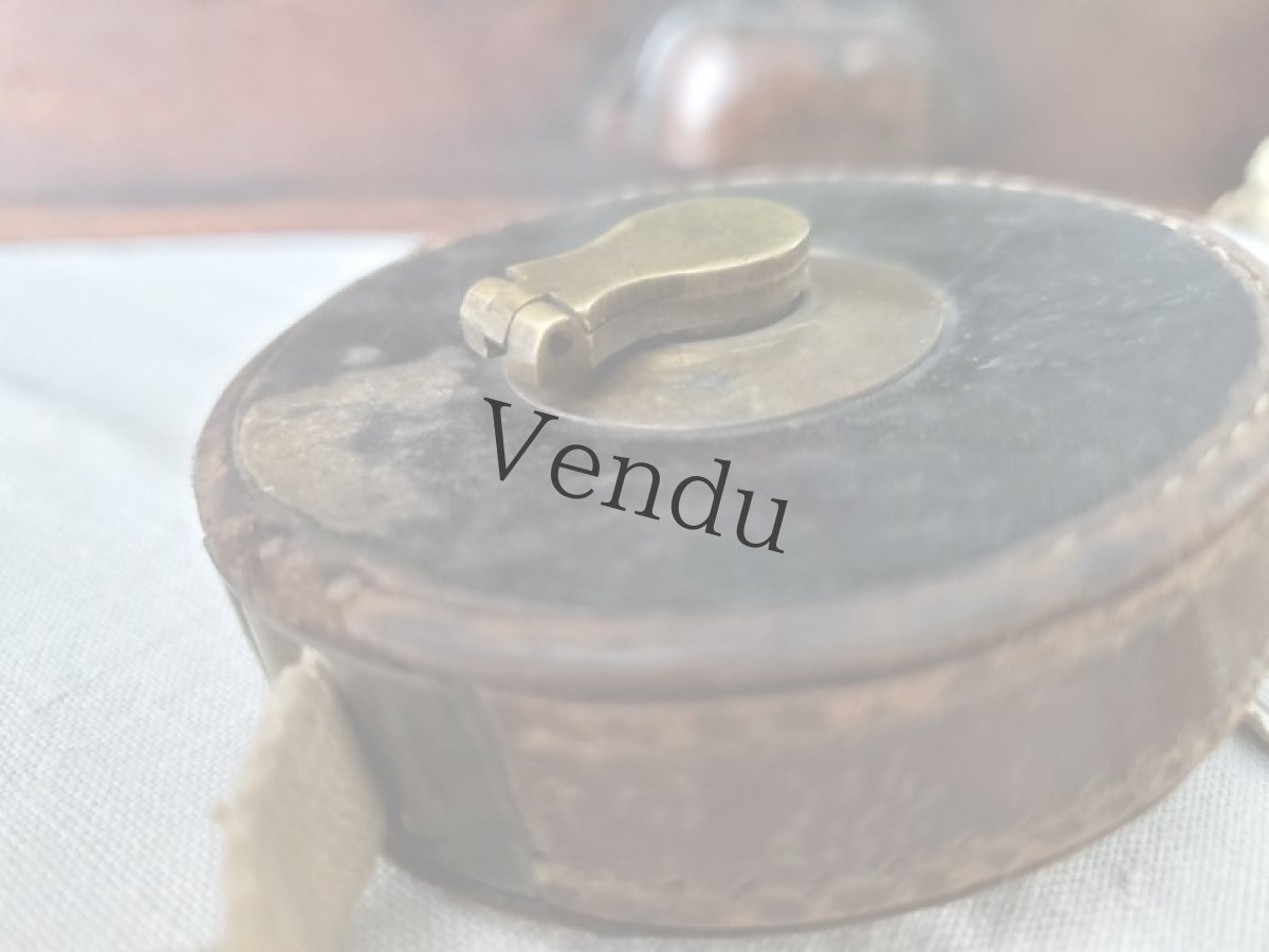 画像6: フランスアンティーク　革製手巻きメジャー (6)