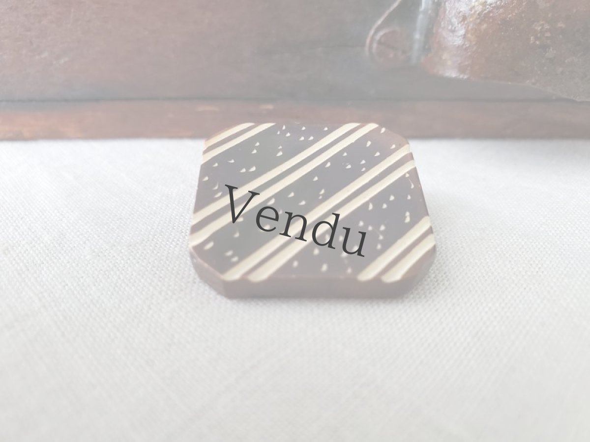 画像2: フランス 1910-1930年 アールデコ ガラリットボタン 27mm (2)