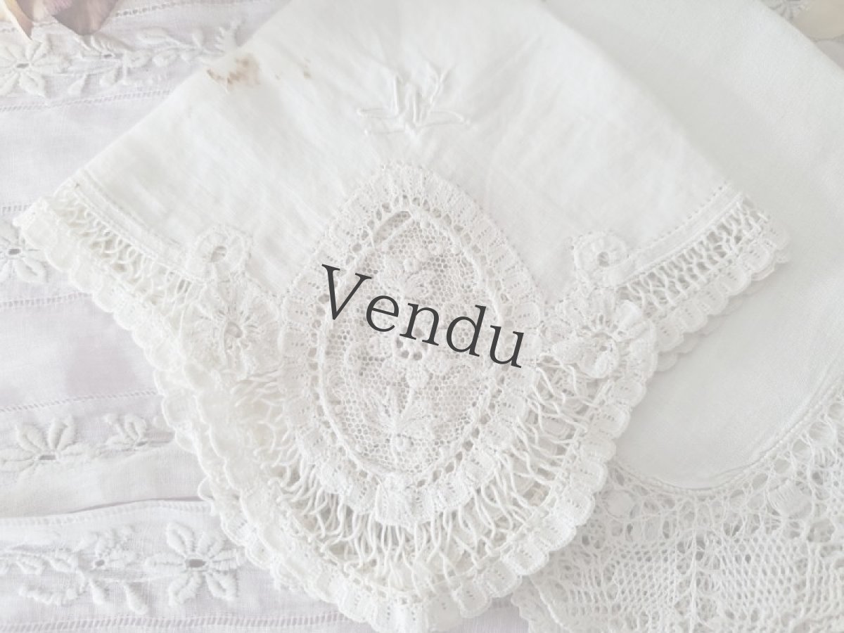 画像2: フランスアンティーク　ハンカチ2枚セット (2)