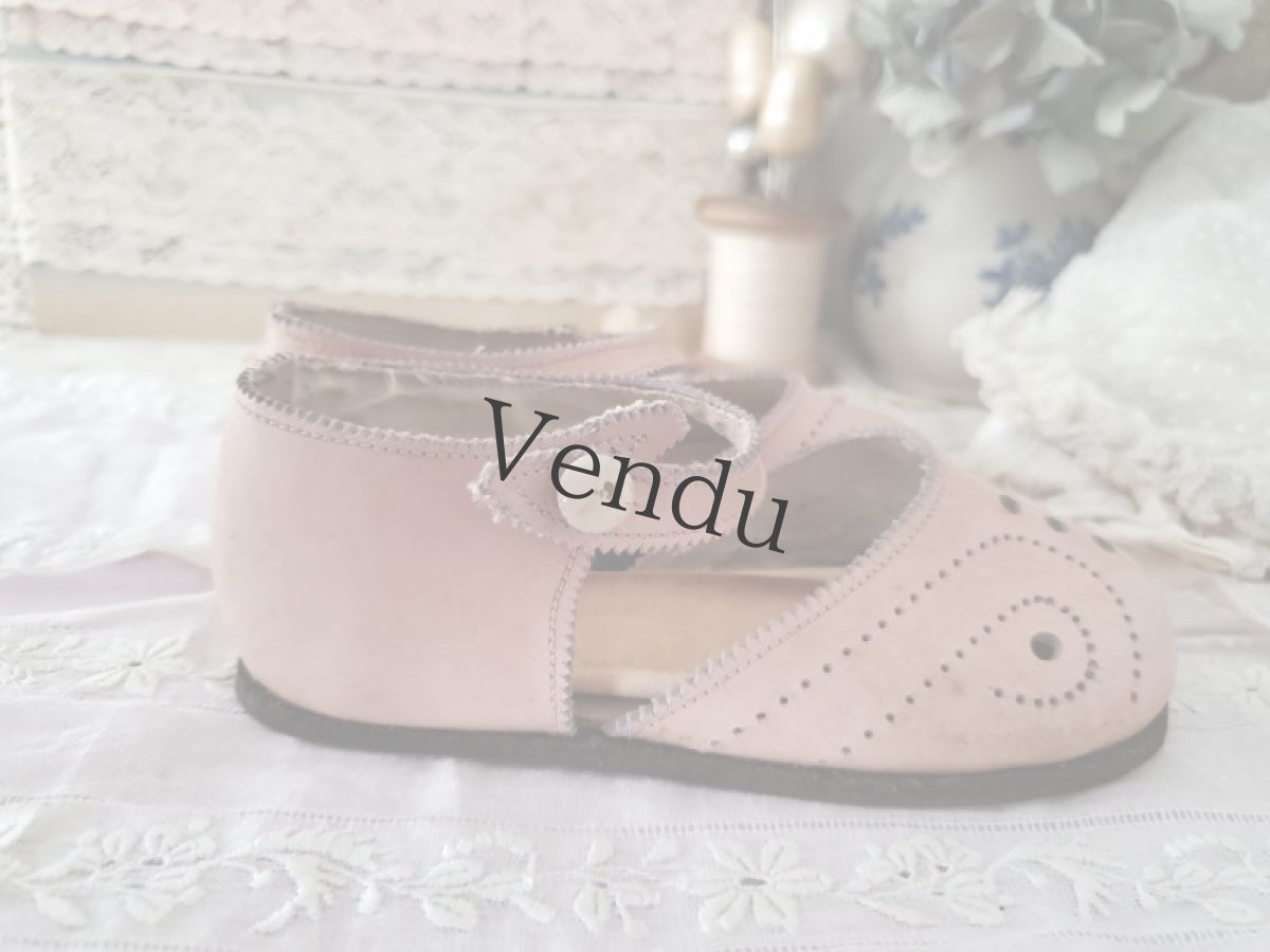 画像6: フランスヴィンテージ　べべ用　ピンクのストラップシューズ (6)
