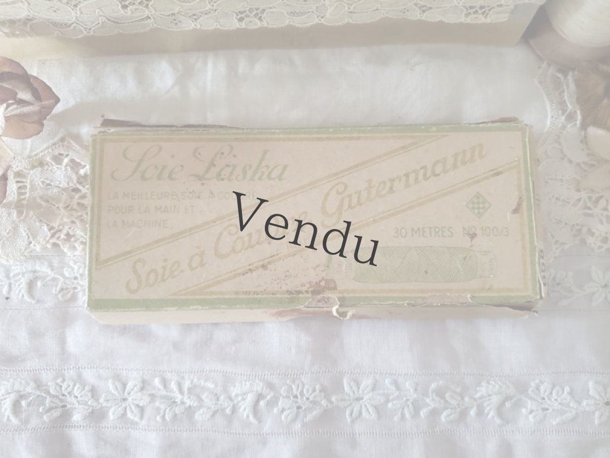 画像7: フランスアンティーク　シルクの筒状糸巻き 箱セット SOIE à Coudre Gutermann  (7)