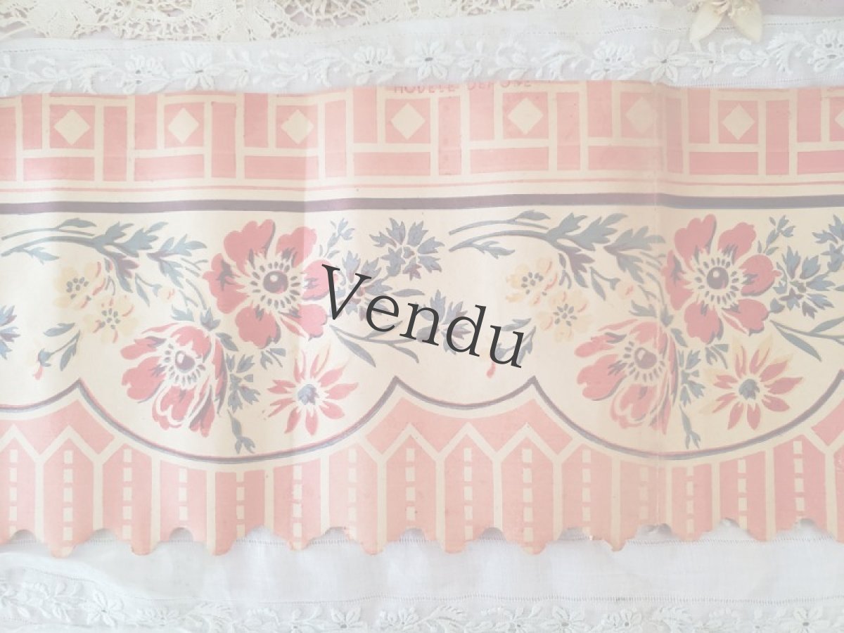 画像2: フランスヴィンテージ　可愛い壁紙 16.5×65cm (2)