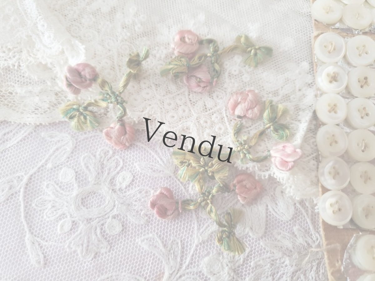 画像3: フランスアンティーク　シルク製 小さなばらのモチーフ (3)