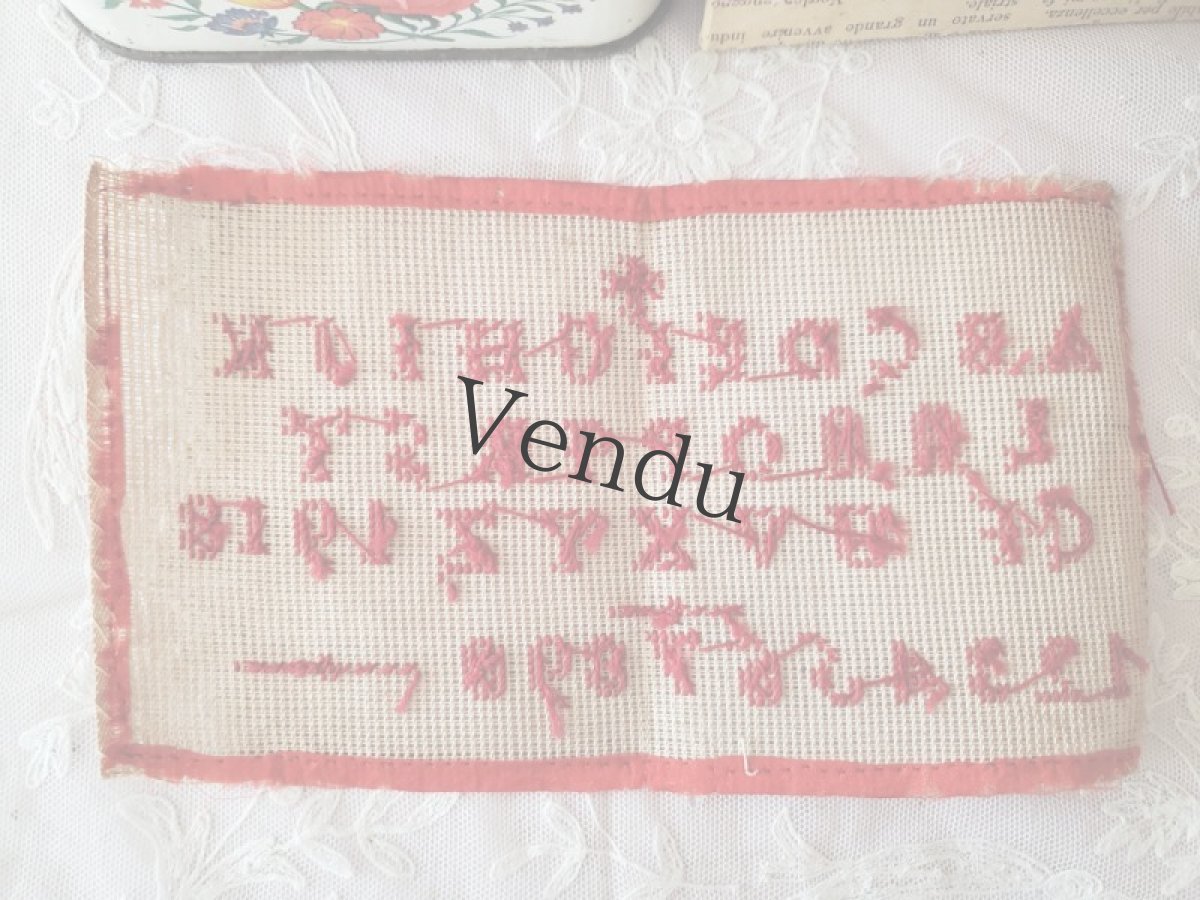 画像5: フランス 1918年 クロスステッチサンプラー (5)