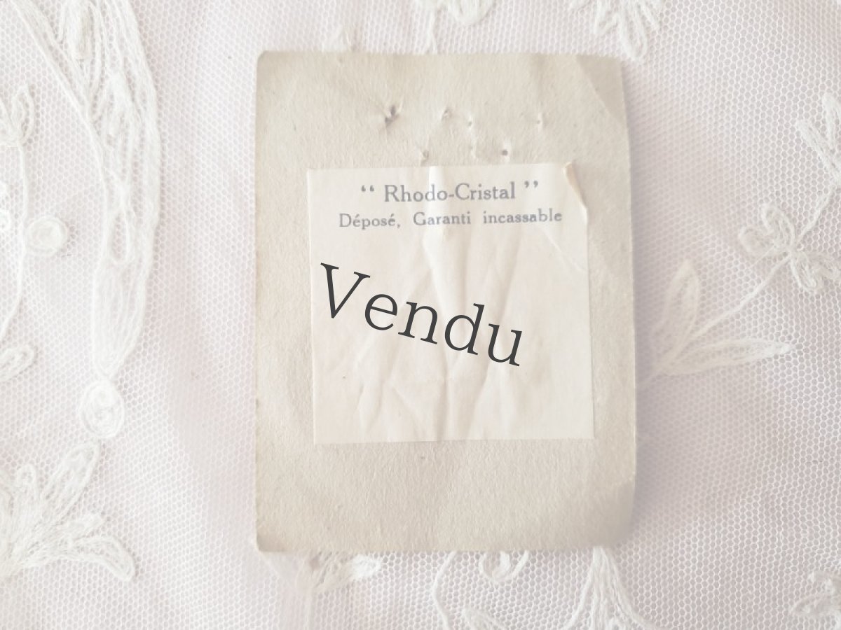 画像4: フランスヴィンテージ　赤いお花のボタンシート (4)