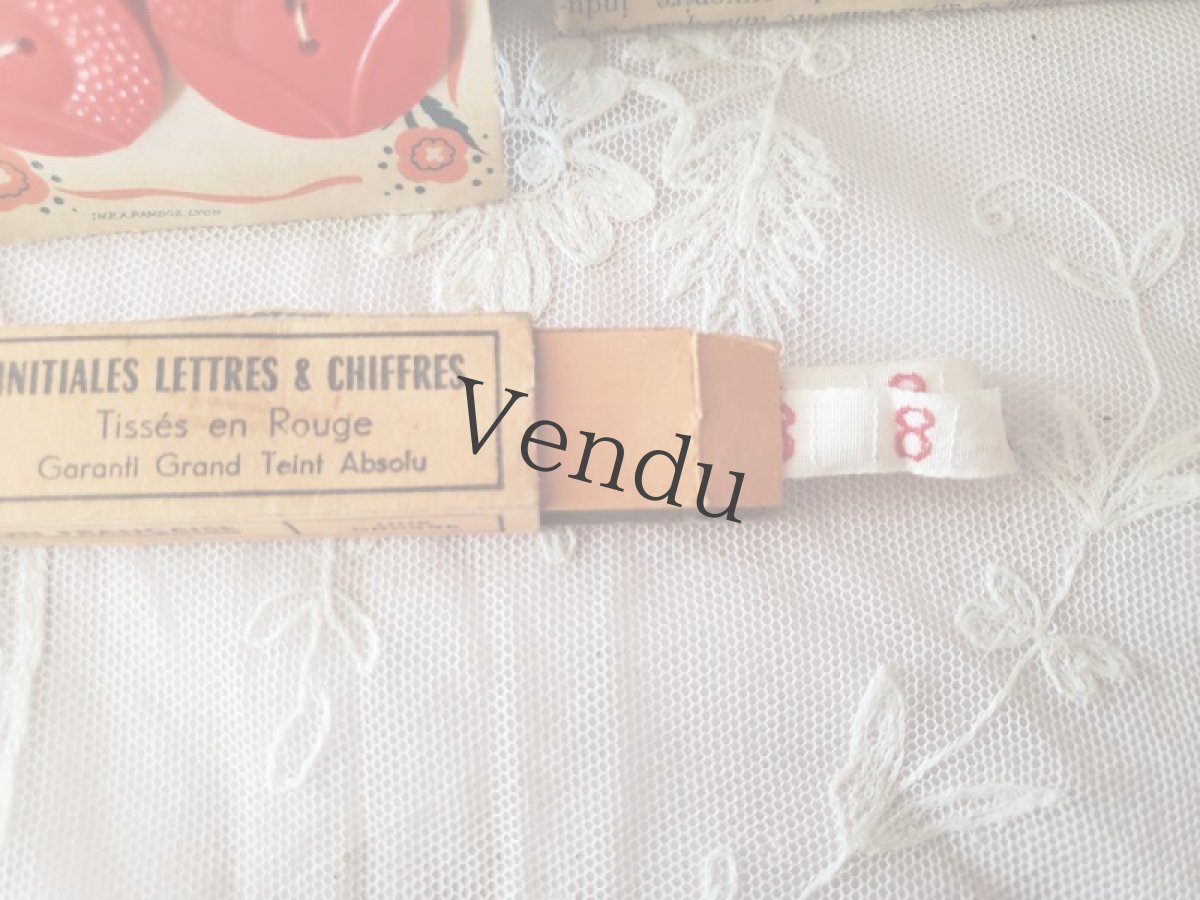 画像3: フランスアンティーク　イニシャル数字テープリボン　箱入り1本 《8》 (3)