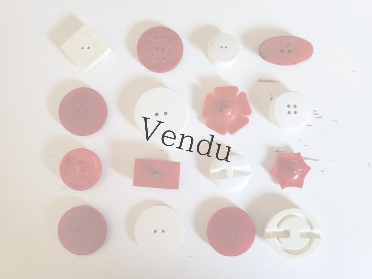 画像6: フランス 1920-50年 赤白ボタンアソート16個 (6)