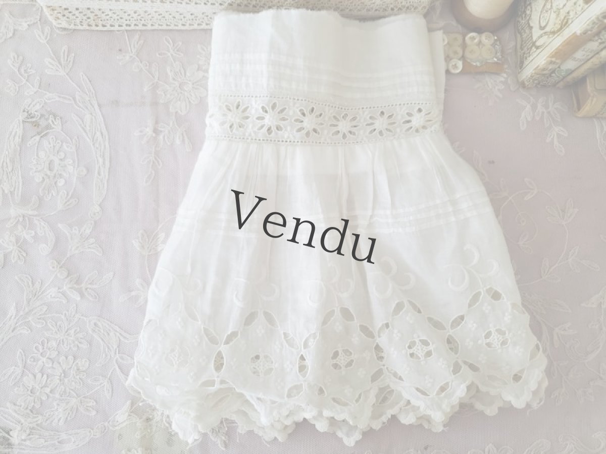 画像8: フランスアンティーク　カットワーク幅広レース端切れ 192cm (8)