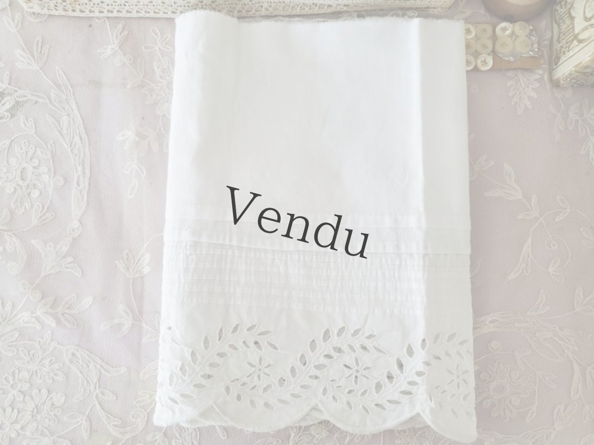 画像5: フランスアンティーク　カットワーク幅広レース端切れ 139cm (5)