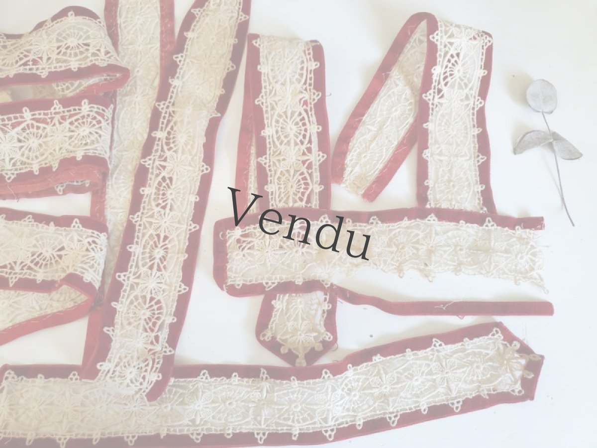 画像3: フランス 1900-40年 紙袋入りのレースブレード (3)