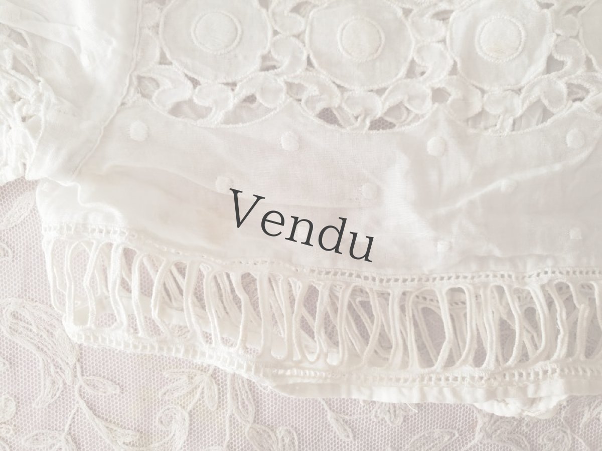 画像4: フランスアンティーク　ショート丈の小さな可愛いブラウス (4)