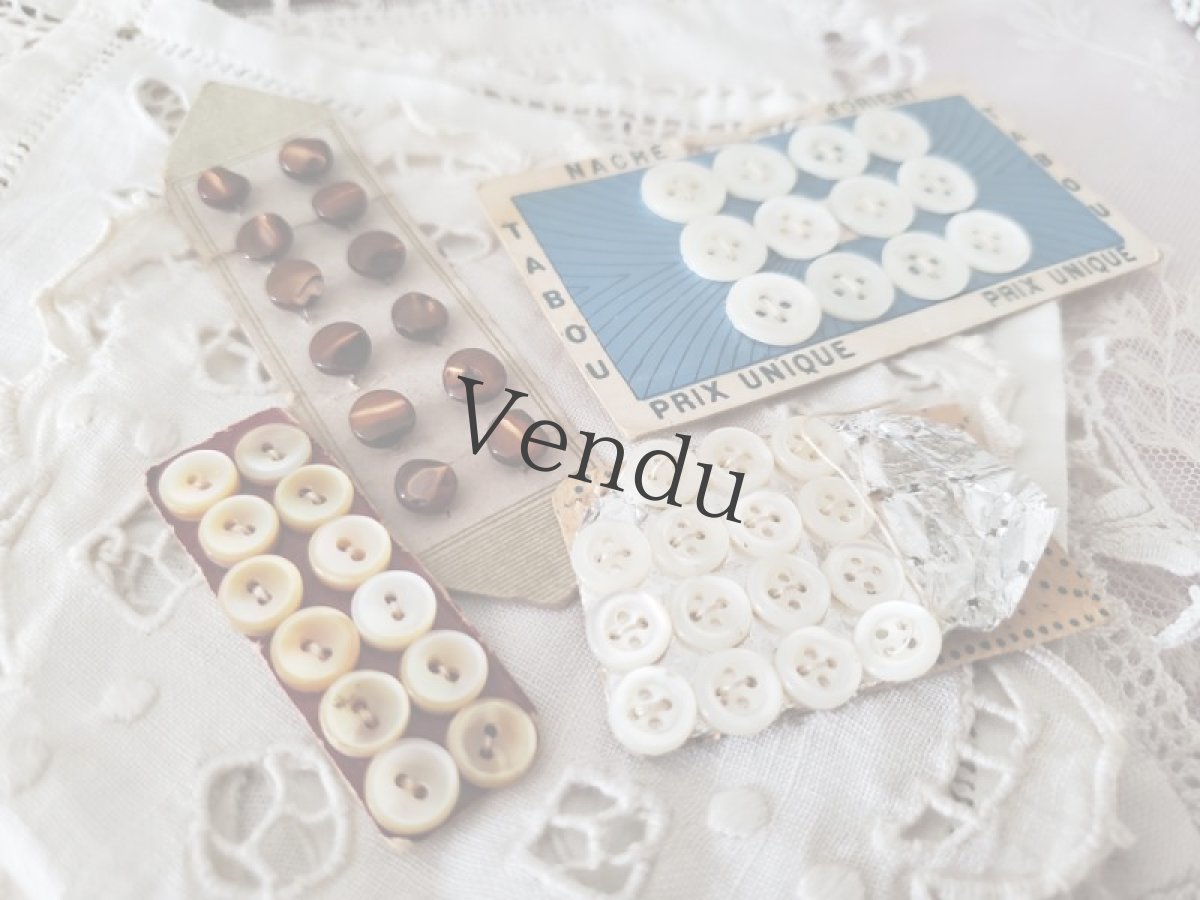 画像2: フランスアンティーク　貝ボタンシート4種セット 6-8-11mm (2)