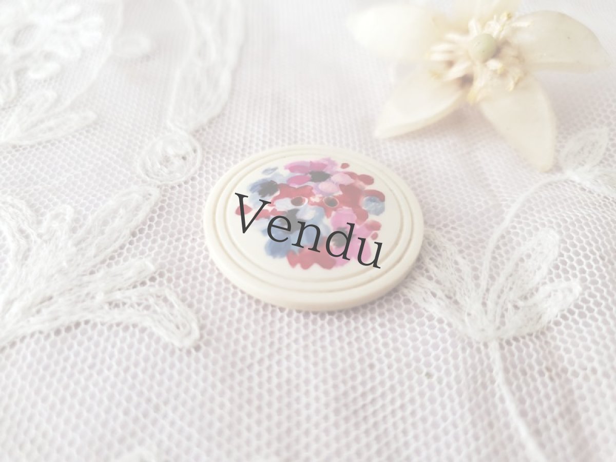 画像2: フランスヴィンテージ　手描きペイントボタン 27mm (2)