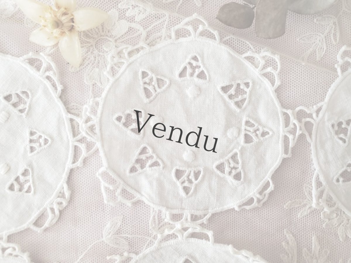 画像3: フランス蚤の市　カットワーク刺繍小さなドイリー６枚セット (3)