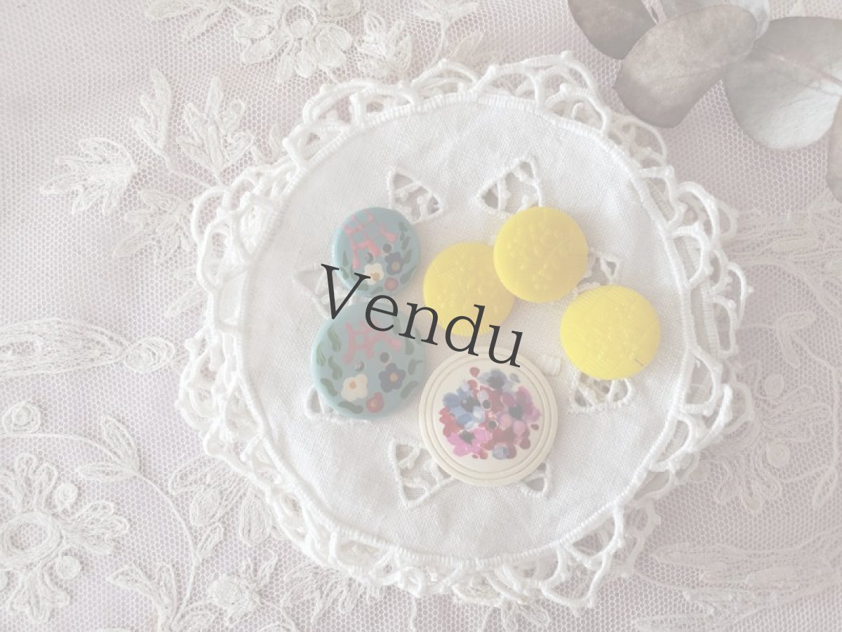 画像4: フランスヴィンテージ　手描きペイントボタン 27mm (4)