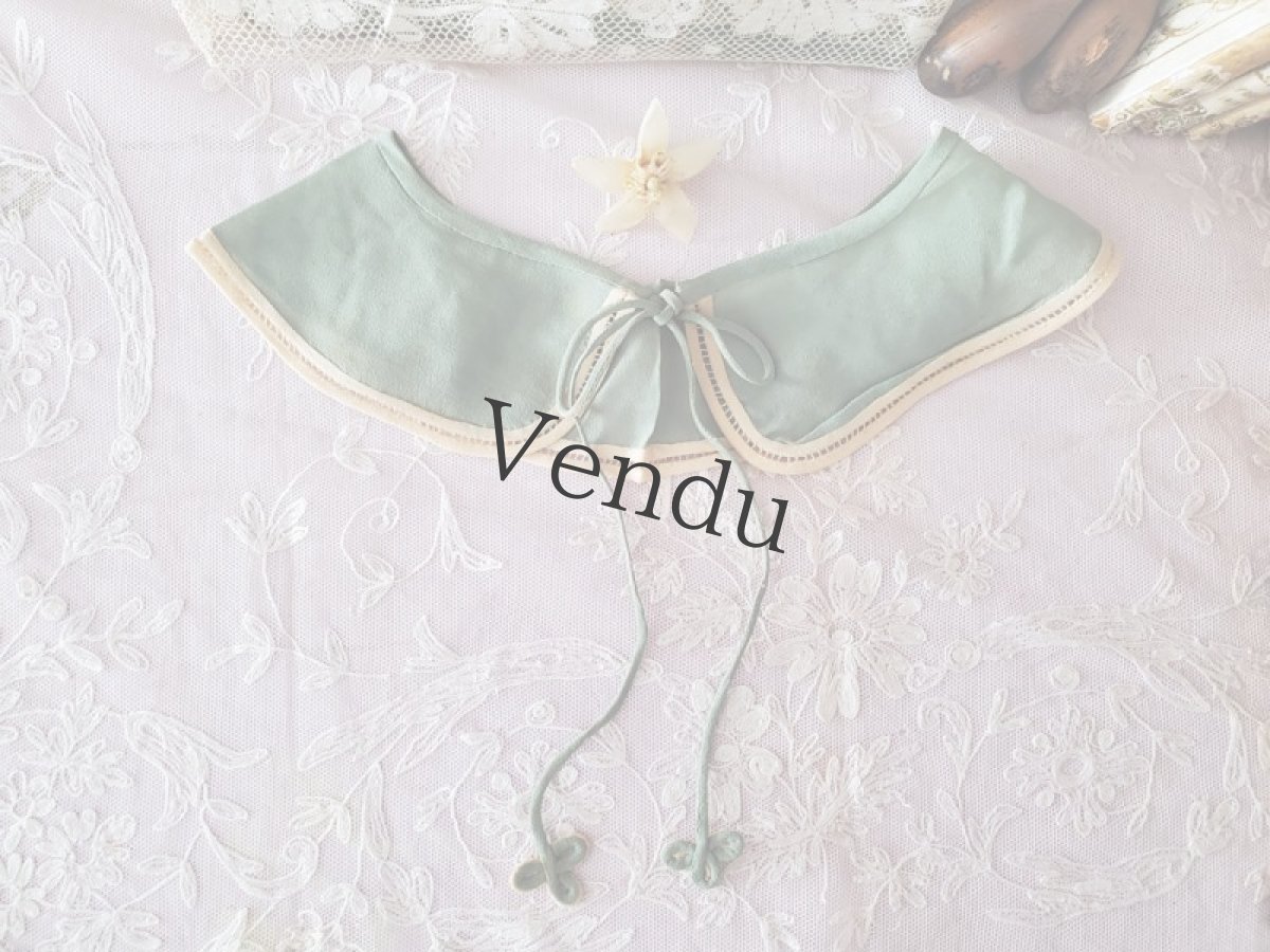 画像2: フランス 1950s〜　三つ葉のボウタイつけ襟 (2)