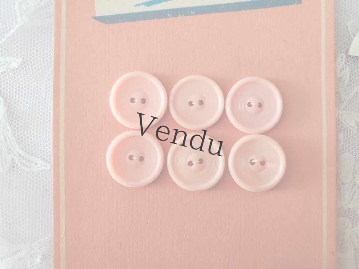 画像2: フランスヴィンテージ　ピンクのボタンシート 13mm (2)